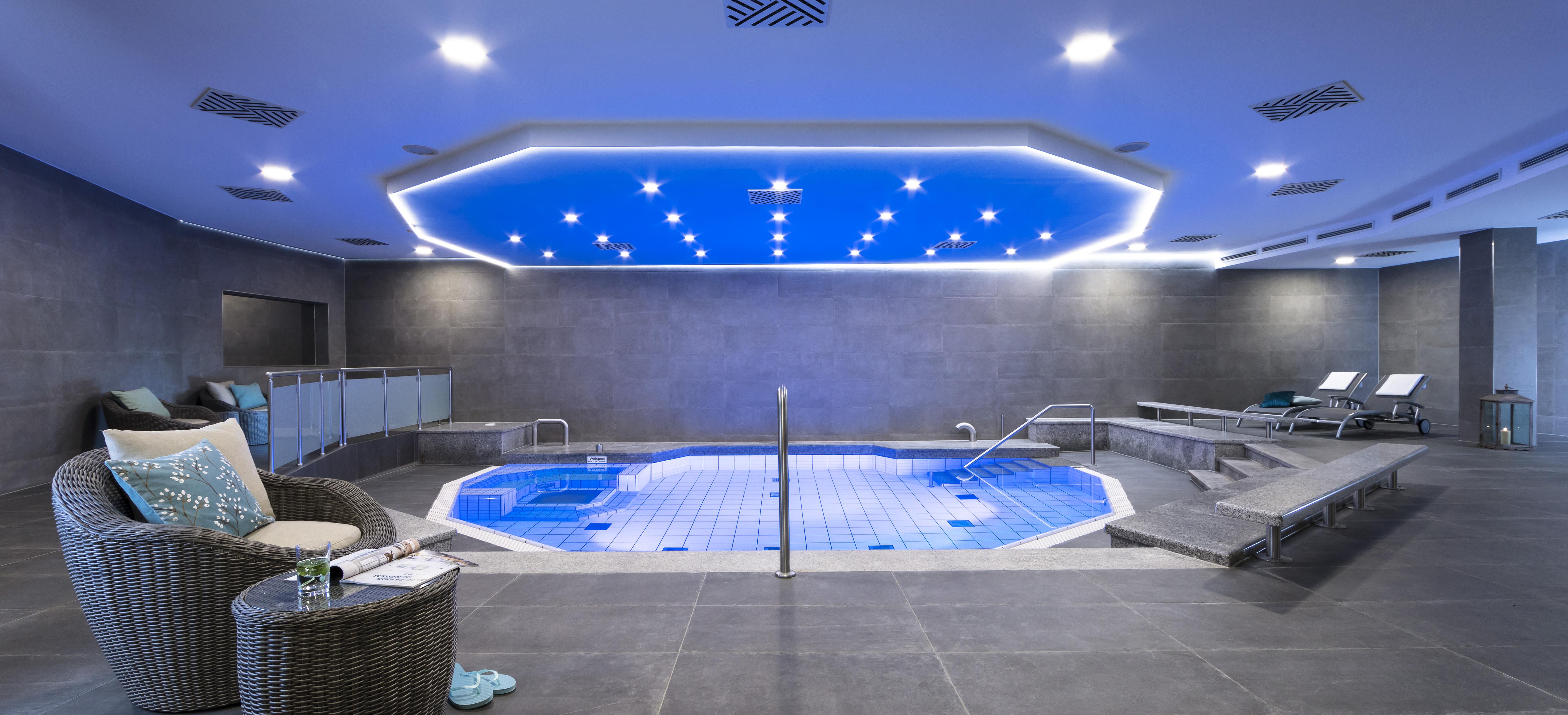 Dorint Hotel Дрезден Екстериор снимка